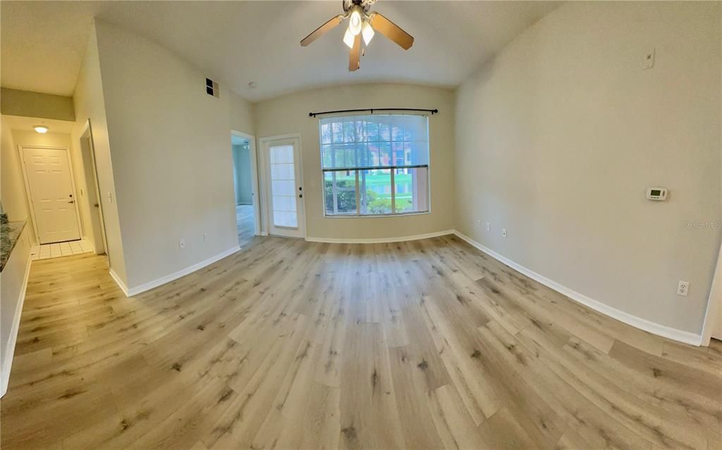 For Rent: $1,795 (2 beds, 2 baths, 1073 Square Feet)