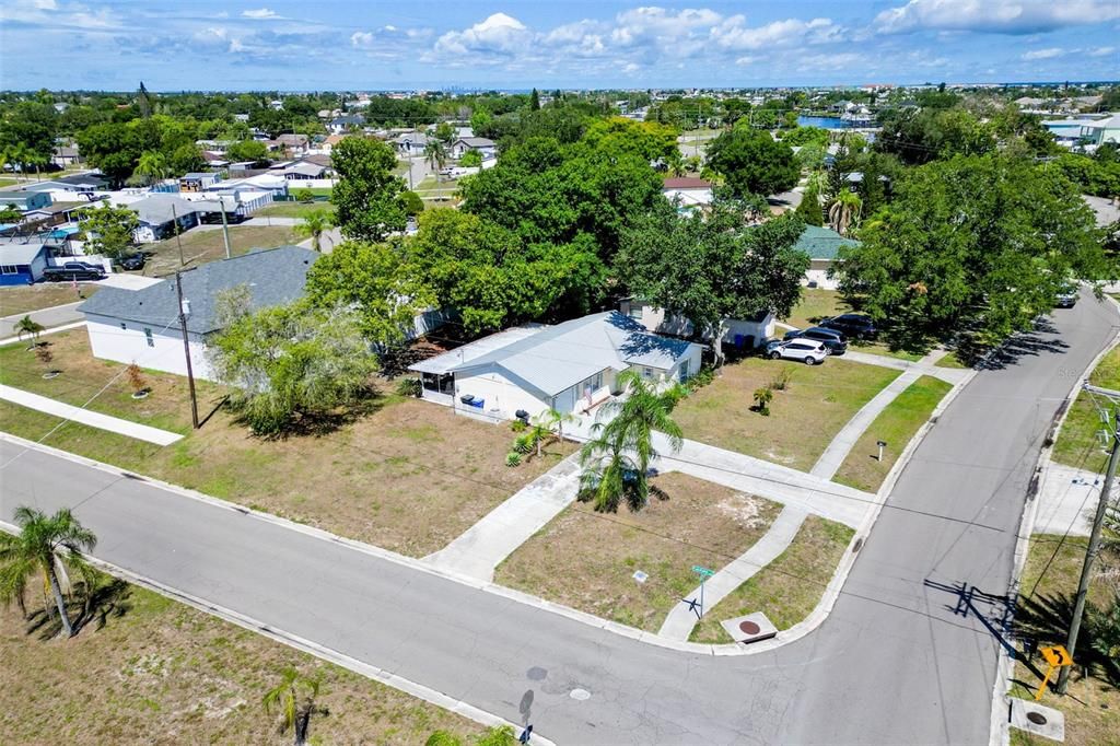 Active With Contract: $295,000 (3 beds, 2 baths, 1510 Square Feet)