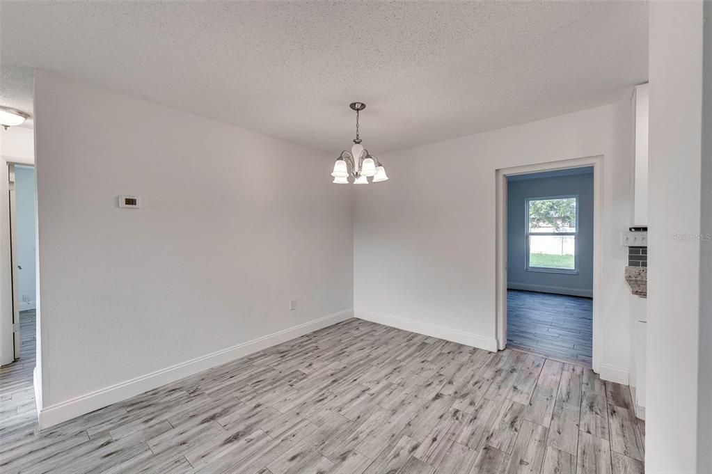 Active With Contract: $350,000 (4 beds, 2 baths, 1381 Square Feet)
