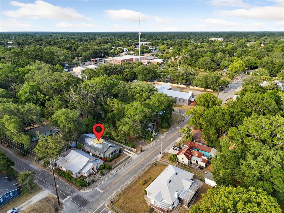 For Sale: $349,900 (3 beds, 2 baths, 1434 Square Feet)