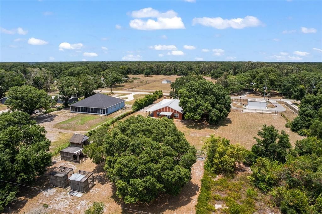 For Sale: $850,000 (5 beds, 2 baths, 3066 Square Feet)