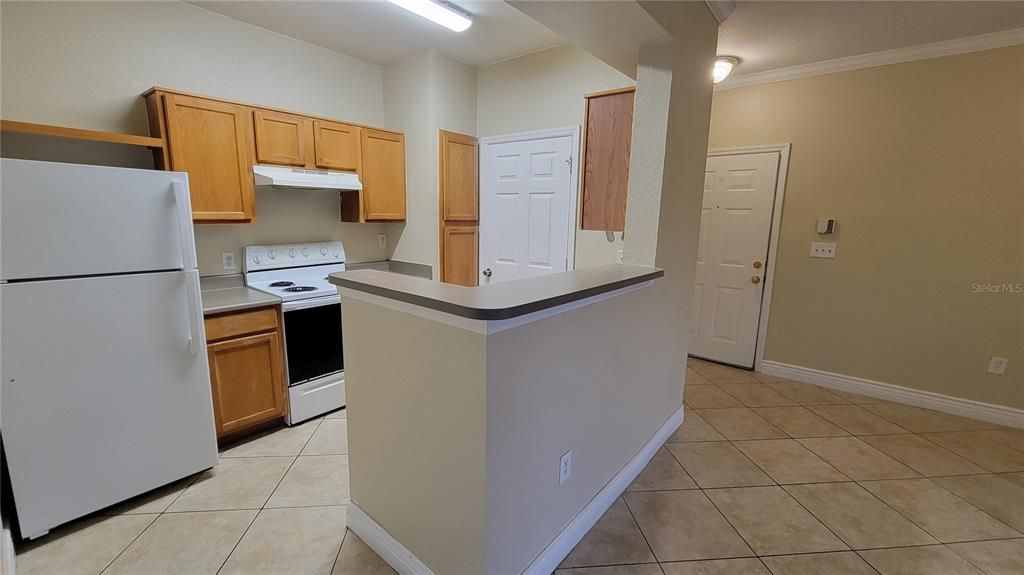 For Rent: $1,355 (1 beds, 1 baths, 768 Square Feet)