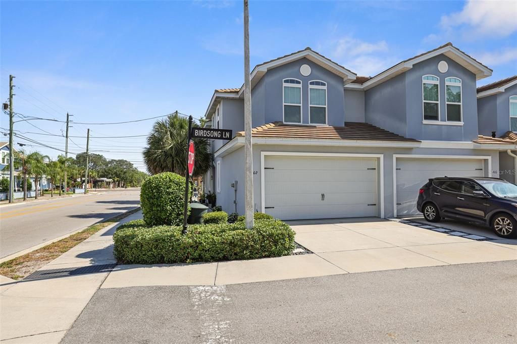 For Sale: $789,000 (3 beds, 2 baths, 2054 Square Feet)