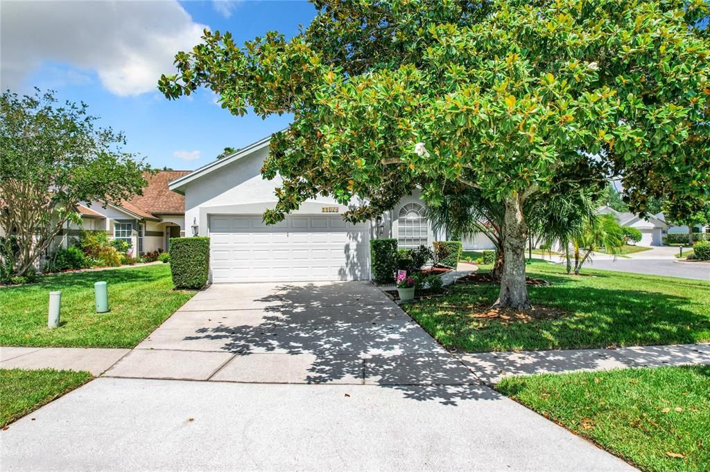 For Sale: $435,000 (3 beds, 2 baths, 1619 Square Feet)