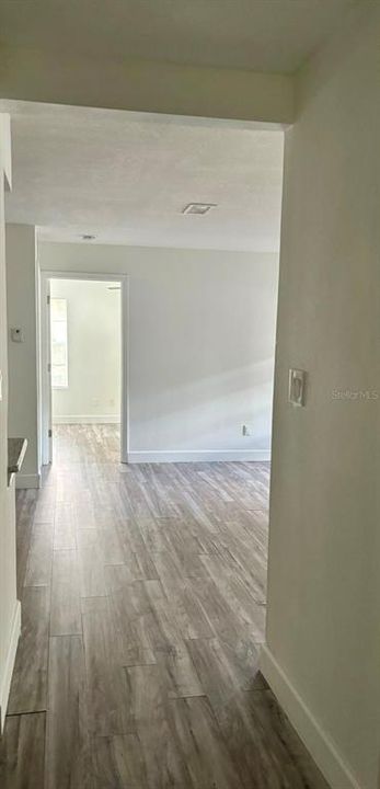 For Rent: $1,700 (2 beds, 2 baths, 1084 Square Feet)