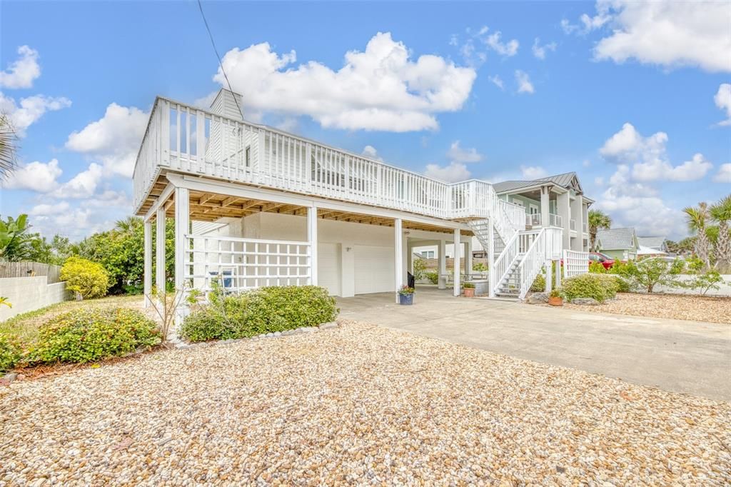 For Sale: $925,000 (3 beds, 2 baths, 1408 Square Feet)