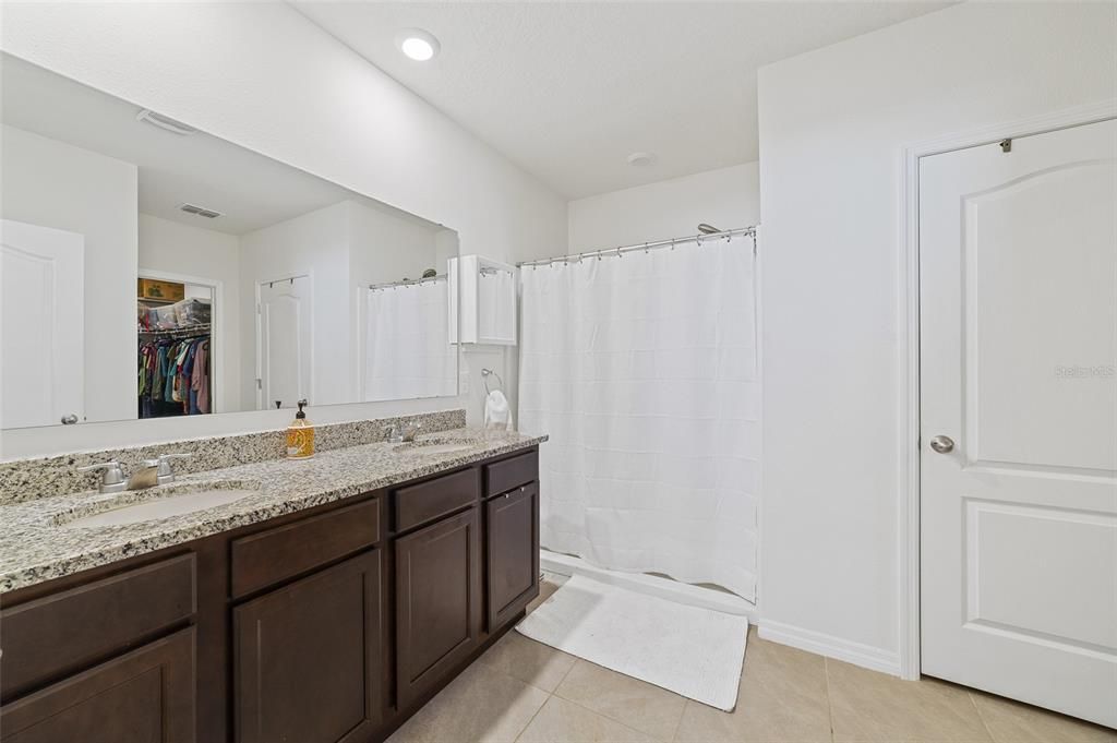 For Sale: $429,000 (4 beds, 2 baths, 1846 Square Feet)