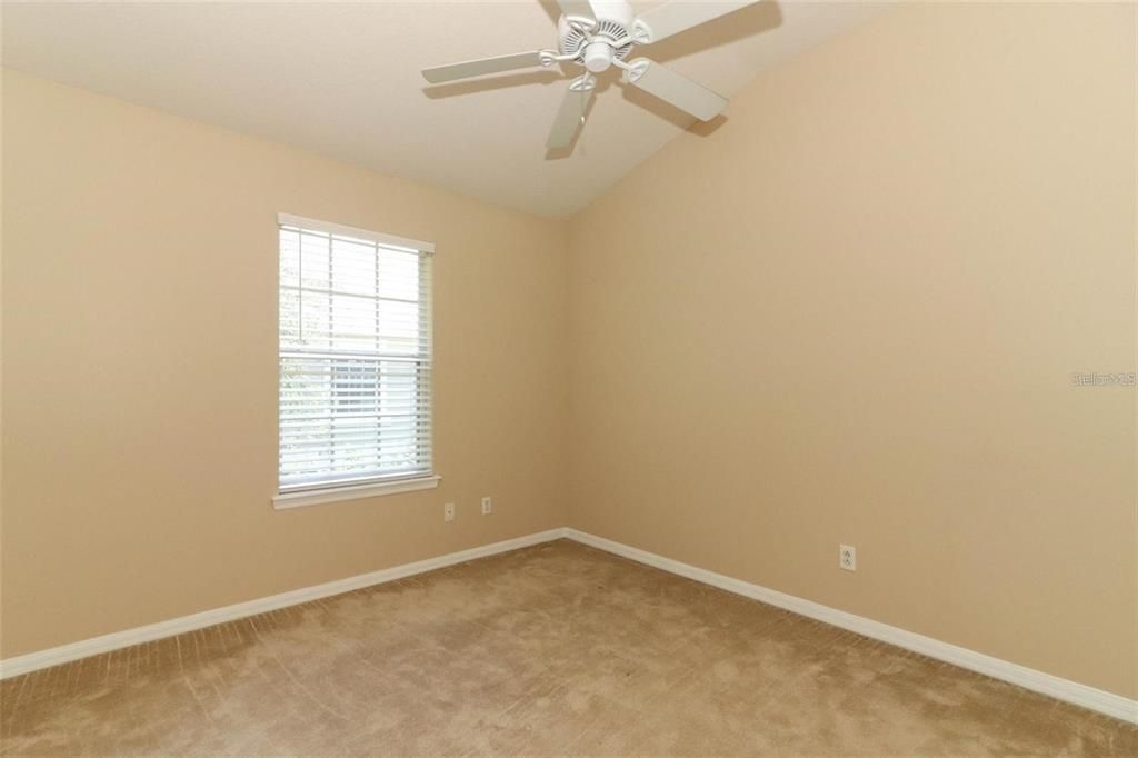 Active With Contract: $1,800 (3 beds, 2 baths, 1595 Square Feet)