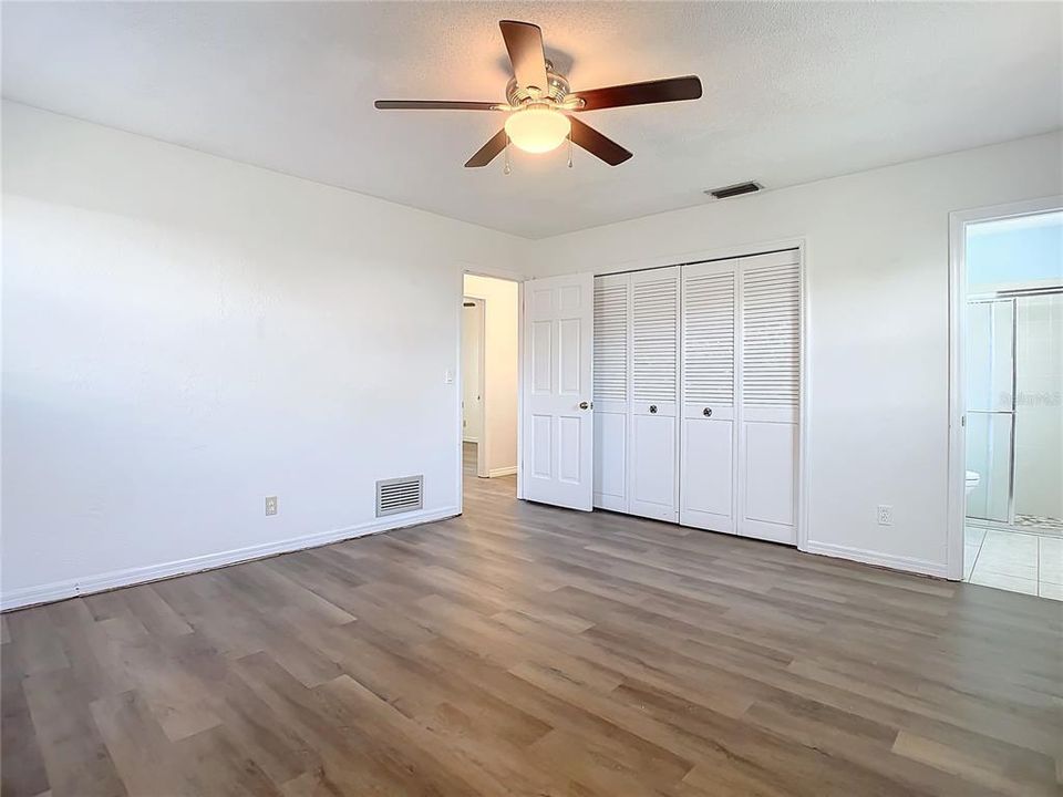 For Sale: $339,000 (3 beds, 2 baths, 1527 Square Feet)
