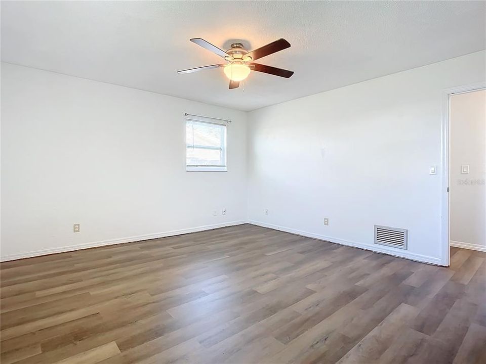 For Sale: $339,000 (3 beds, 2 baths, 1527 Square Feet)