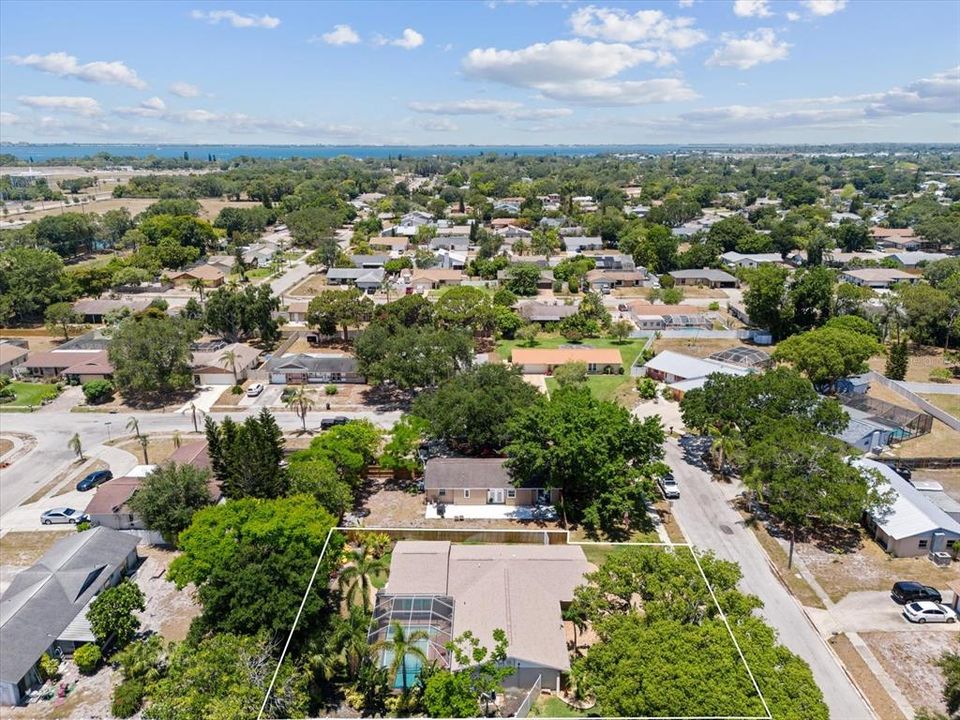 For Sale: $650,000 (3 beds, 2 baths, 1758 Square Feet)