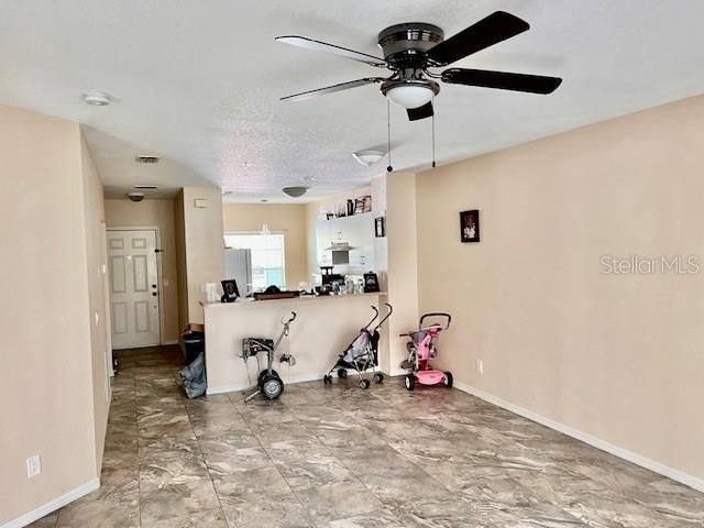 For Sale: $219,900 (2 beds, 2 baths, 1024 Square Feet)
