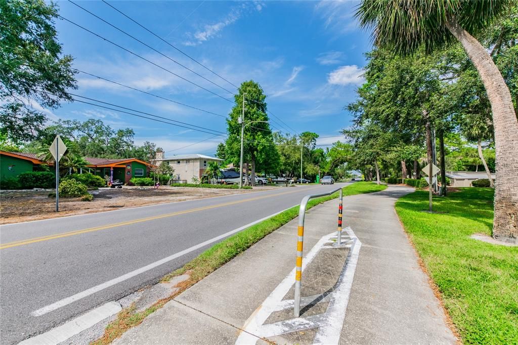 Close to Downtown Safety Harbor!