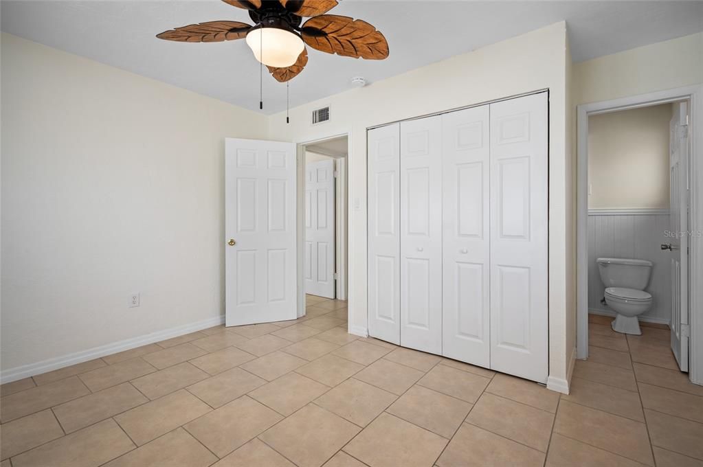 For Sale: $273,900 (3 beds, 2 baths, 1320 Square Feet)