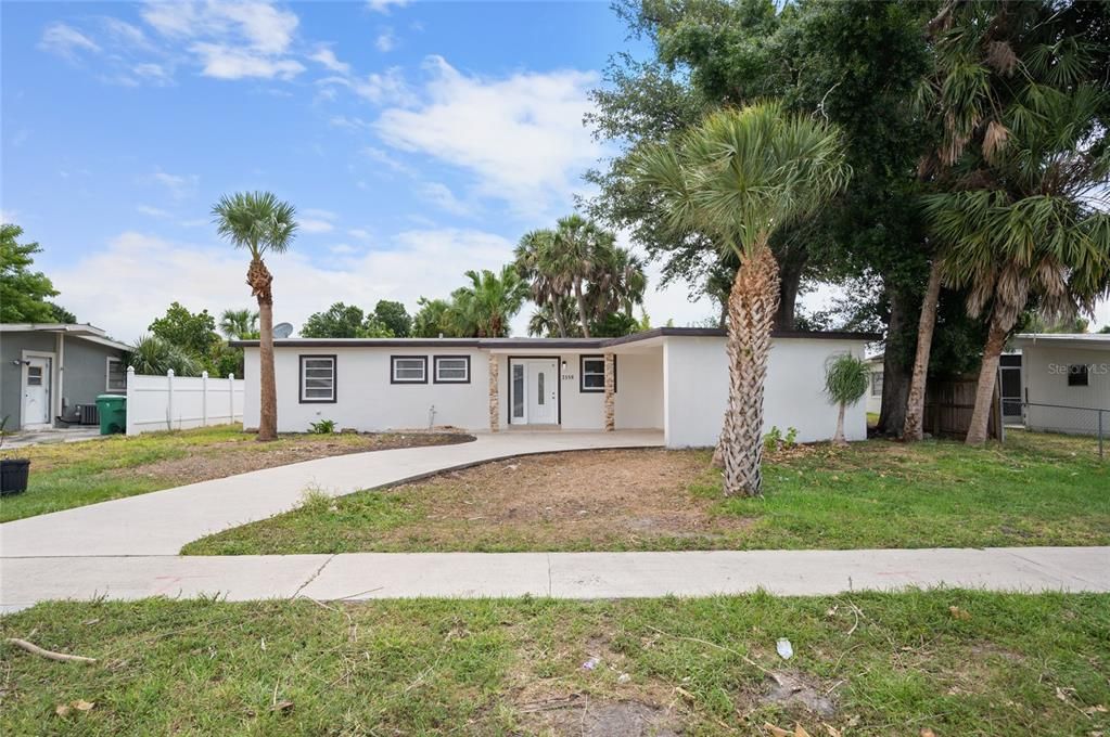For Sale: $273,900 (3 beds, 2 baths, 1320 Square Feet)