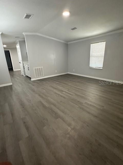 For Sale: $259,000 (3 beds, 2 baths, 1064 Square Feet)