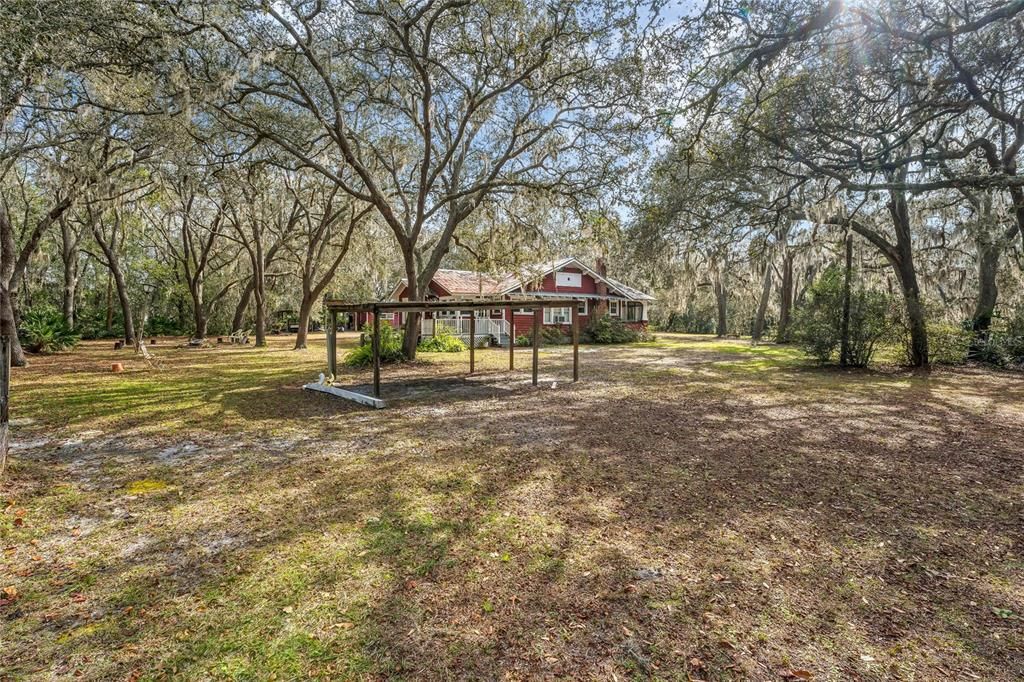 For Sale: $695,000 (3 beds, 1 baths, 1248 Square Feet)