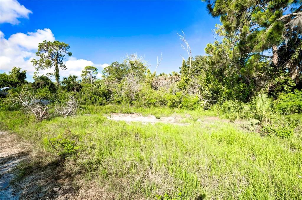 En Venta: $24,900 (0.12 acres)