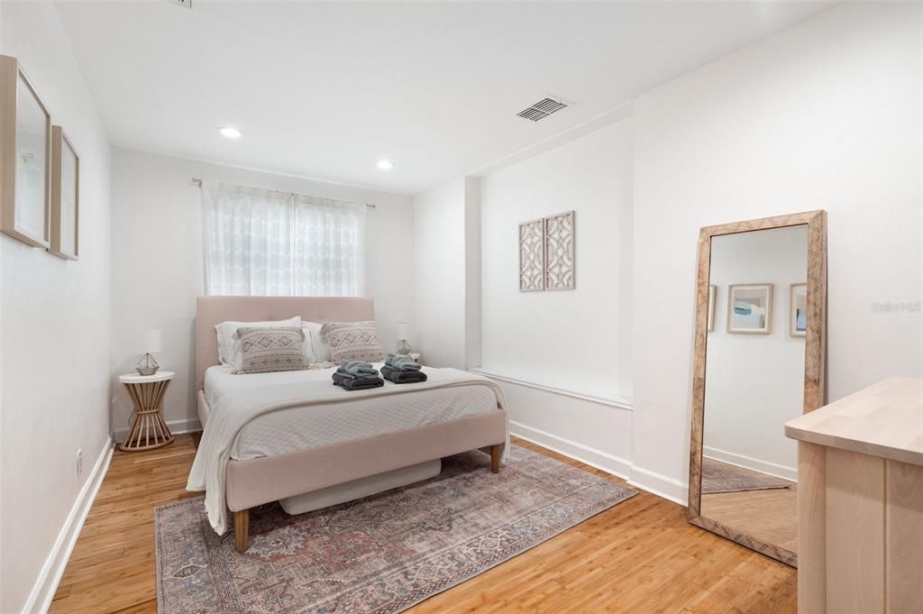 Active With Contract: $425,000 (3 beds, 2 baths, 1438 Square Feet)