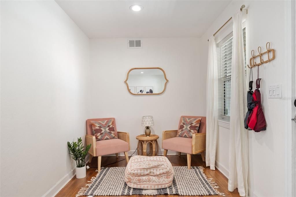 Active With Contract: $425,000 (3 beds, 2 baths, 1438 Square Feet)