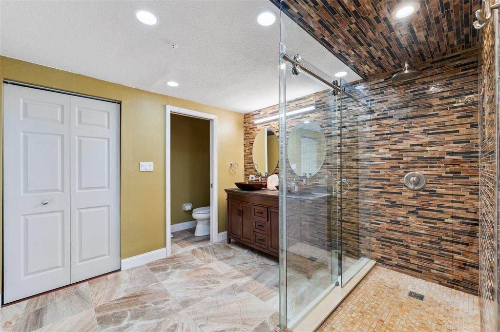 Large and fully renovated primary bathroom