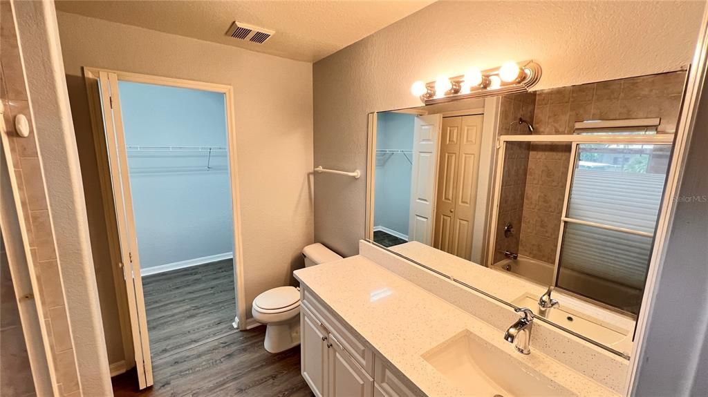最近租的: $2,050 (3 贝兹, 2 浴室, 1307 平方英尺)