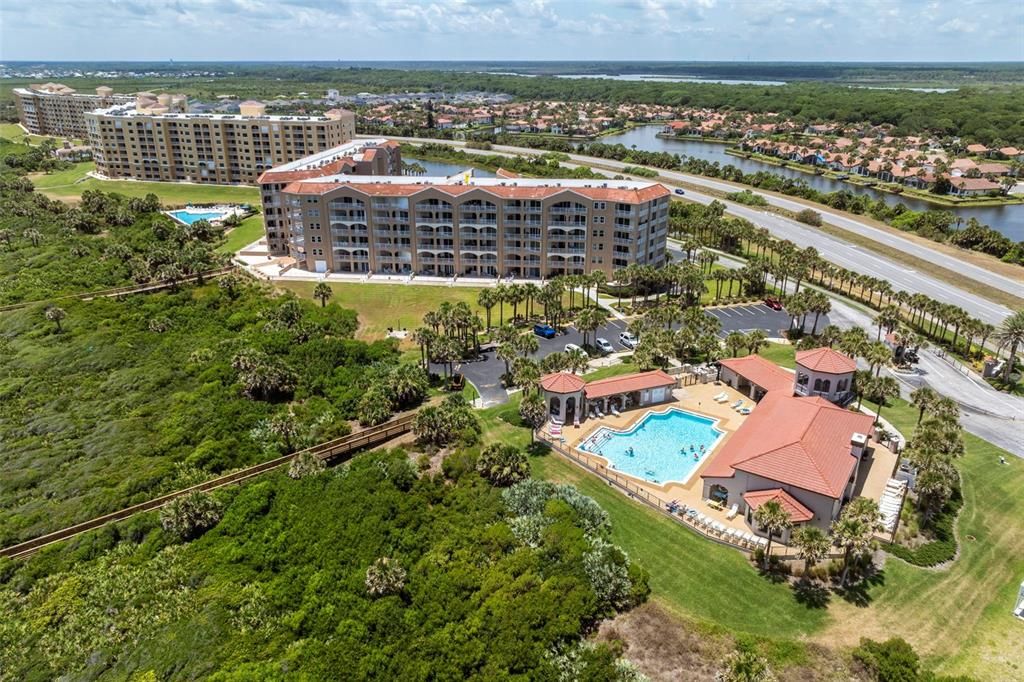 Main Clubhouse w Heated Pool