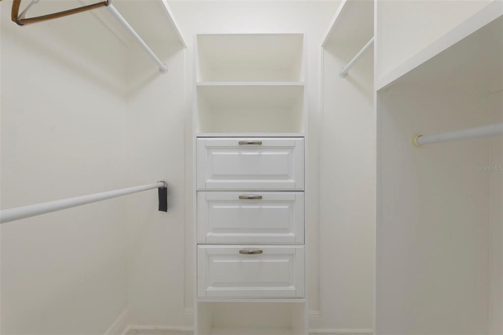 Built-in Walk In Closets