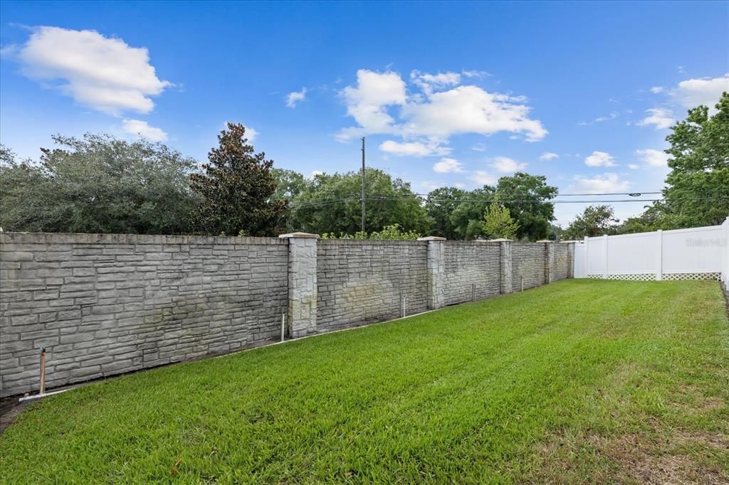 For Sale: $530,000 (3 beds, 2 baths, 2109 Square Feet)