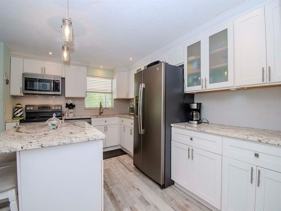 For Sale: $667,900 (3 beds, 2 baths, 2265 Square Feet)