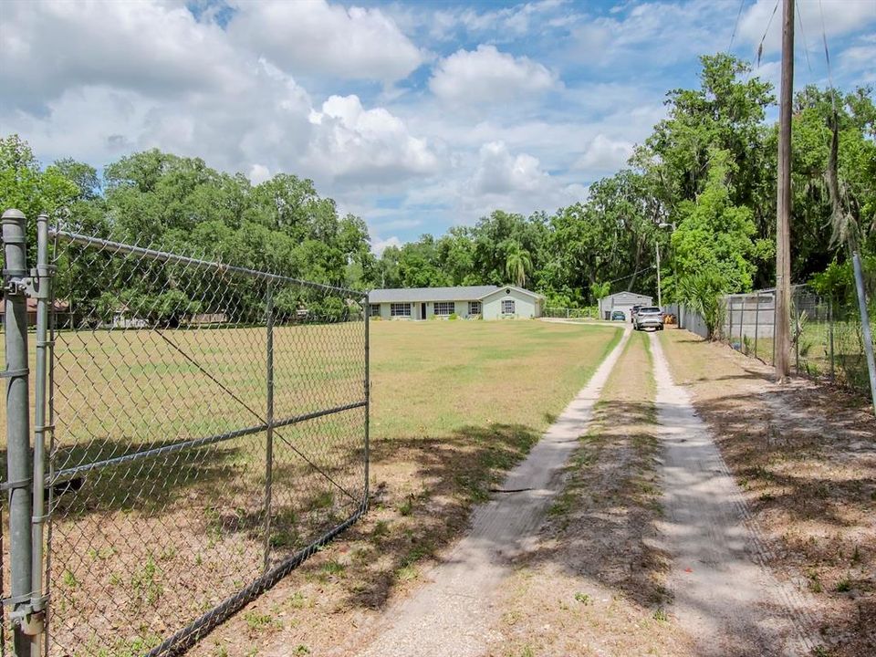 For Sale: $667,900 (3 beds, 2 baths, 2265 Square Feet)