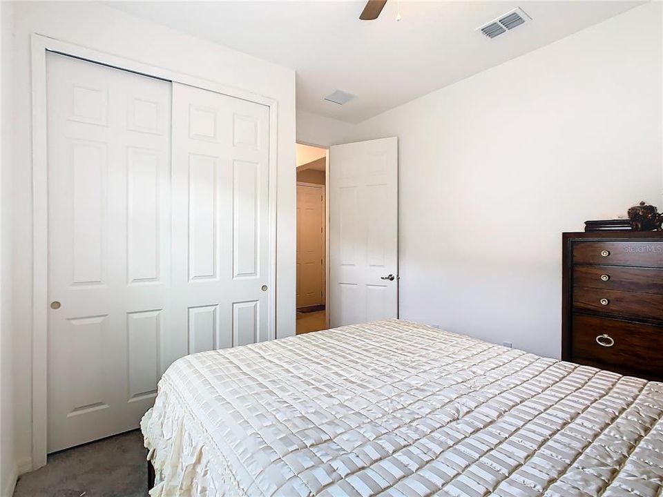 For Sale: $295,000 (2 beds, 2 baths, 1481 Square Feet)