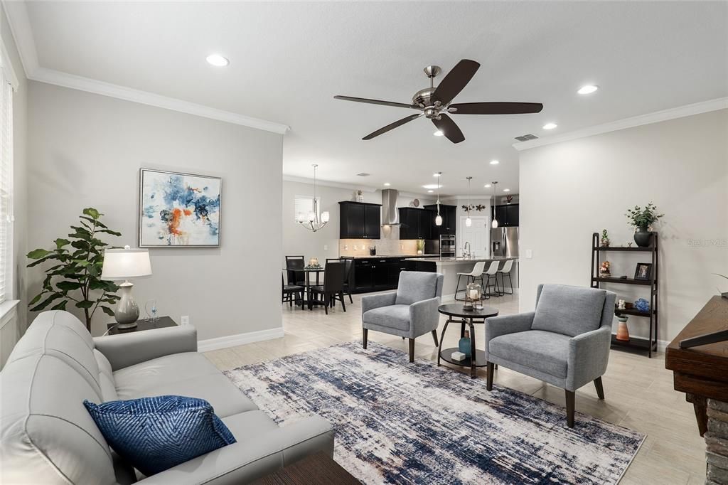 For Sale: $418,814 (2 beds, 2 baths, 1762 Square Feet)