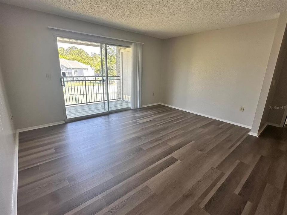 For Rent: $1,600 (2 beds, 2 baths, 950 Square Feet)