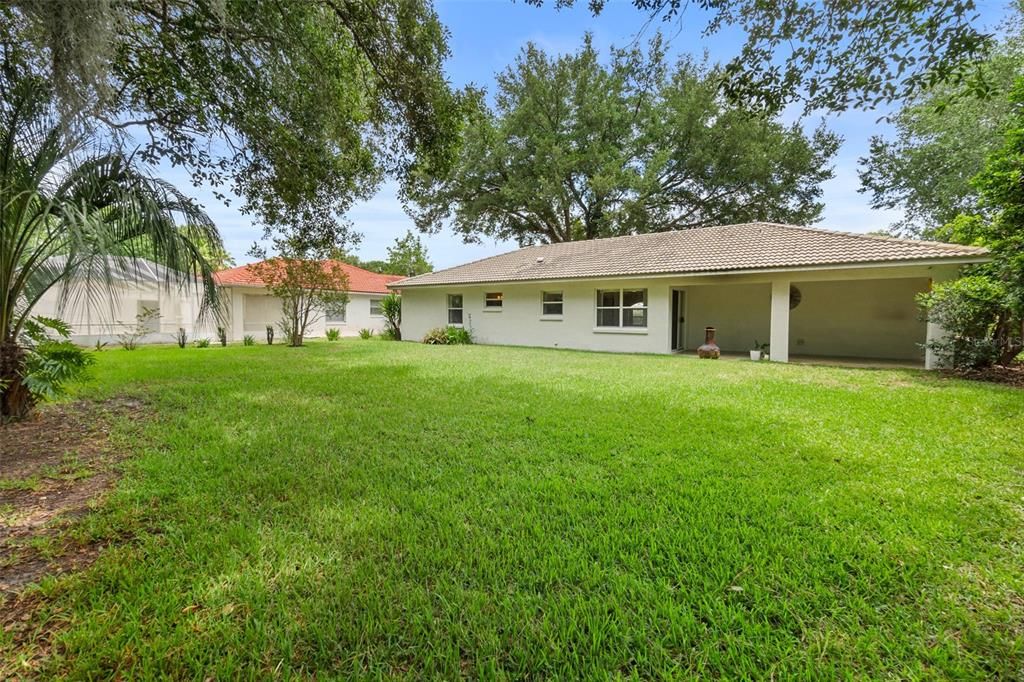 For Sale: $295,000 (3 beds, 2 baths, 1140 Square Feet)