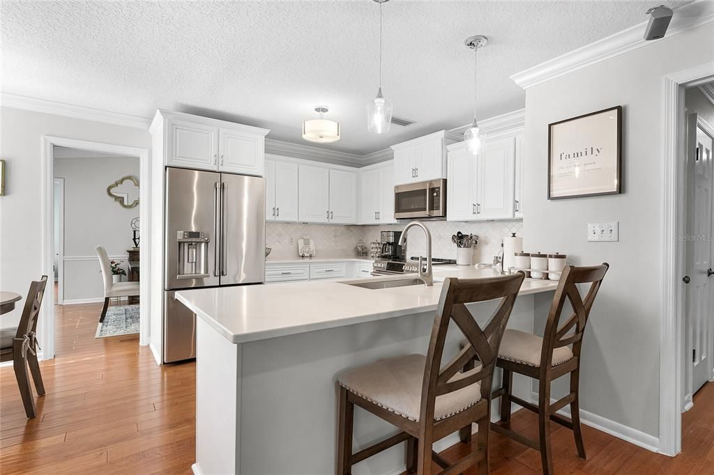 kitchen breakfast bar