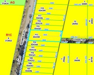 En Venta: $32,000 (0.70 acres)