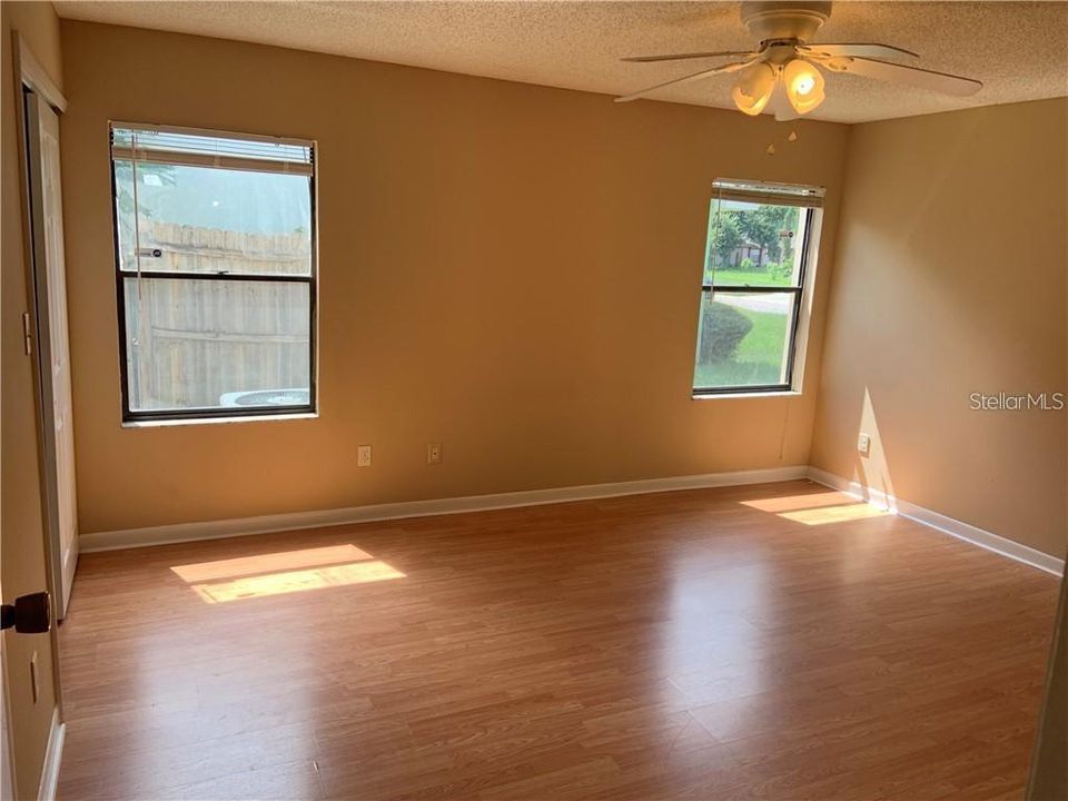 Active With Contract: $2,195 (4 beds, 2 baths, 1679 Square Feet)