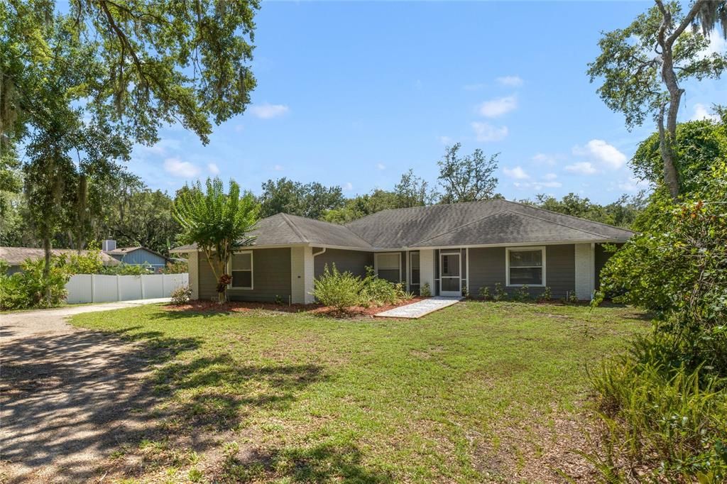 Active With Contract: $3,150 (4 beds, 2 baths, 2200 Square Feet)