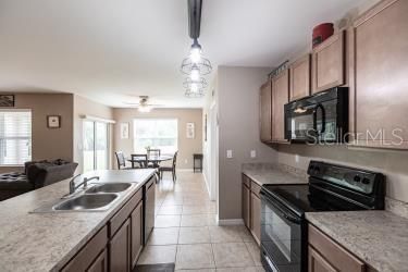 For Sale: $385,000 (3 beds, 1 baths, 1690 Square Feet)