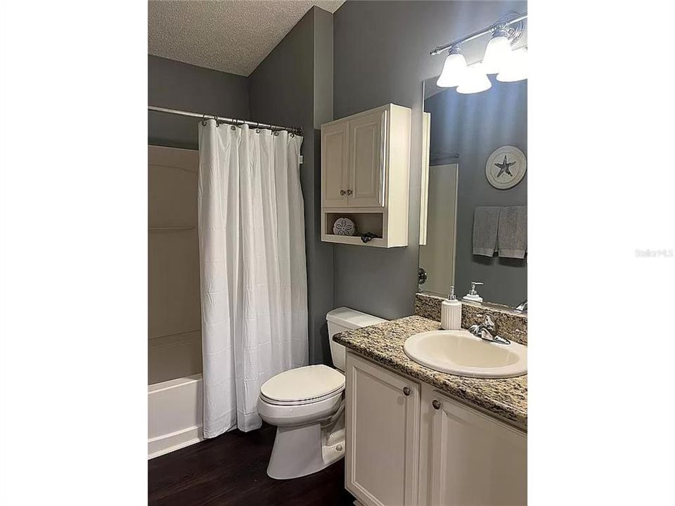 For Sale: $309,000 (2 beds, 2 baths, 1156 Square Feet)