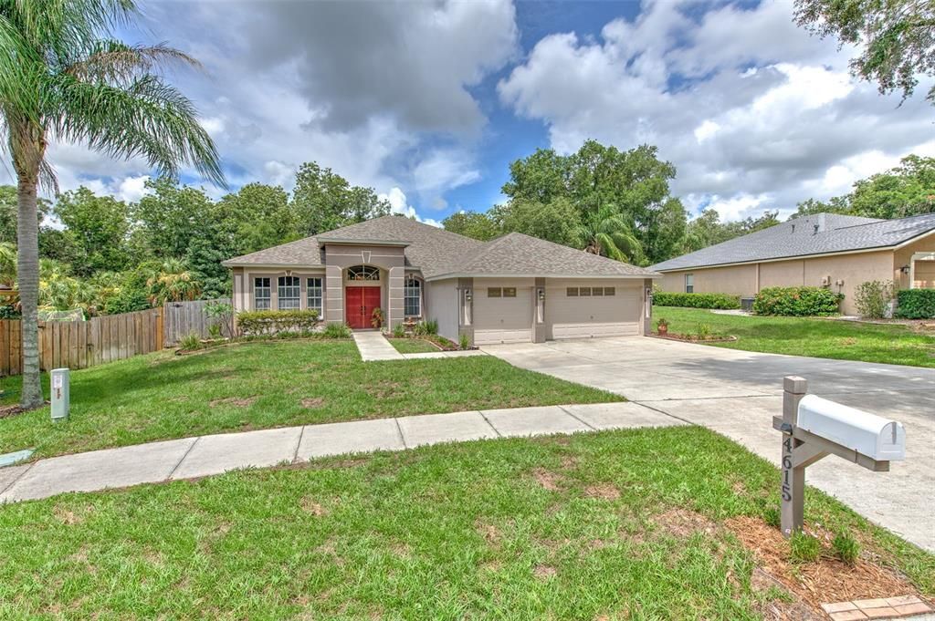 For Sale: $509,000 (4 beds, 3 baths, 2407 Square Feet)