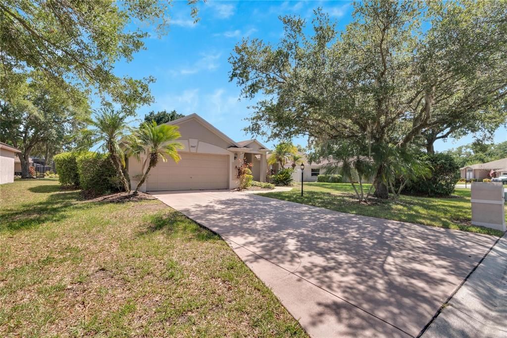 For Sale: $389,900 (3 beds, 2 baths, 1571 Square Feet)