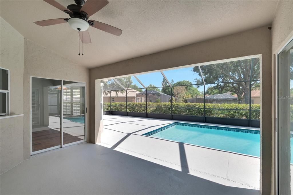 For Sale: $389,900 (3 beds, 2 baths, 1571 Square Feet)