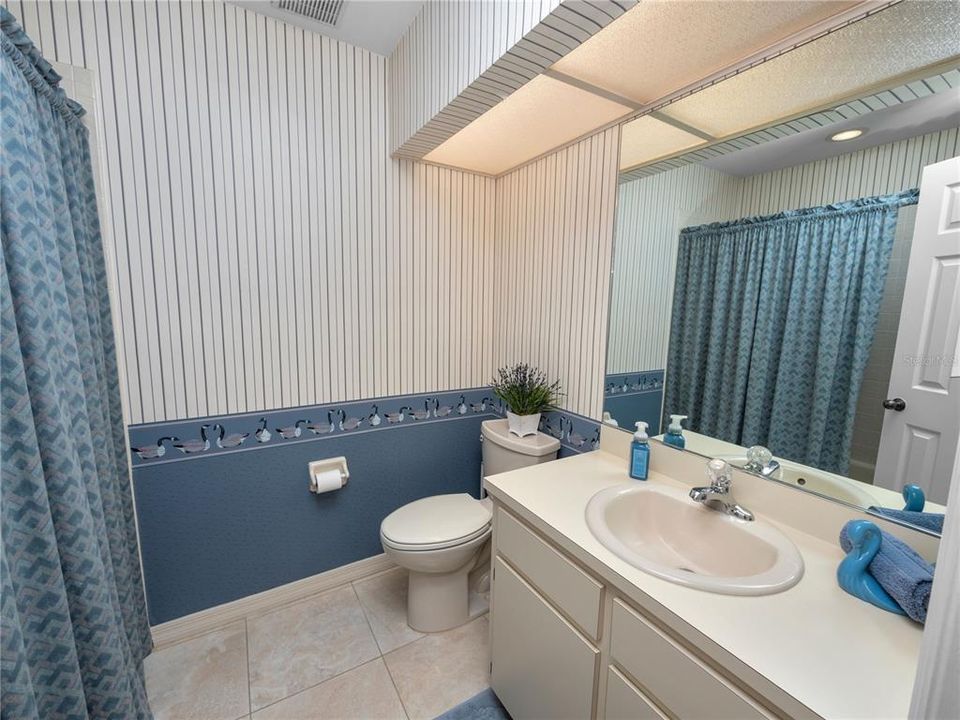 2nd Bathroom