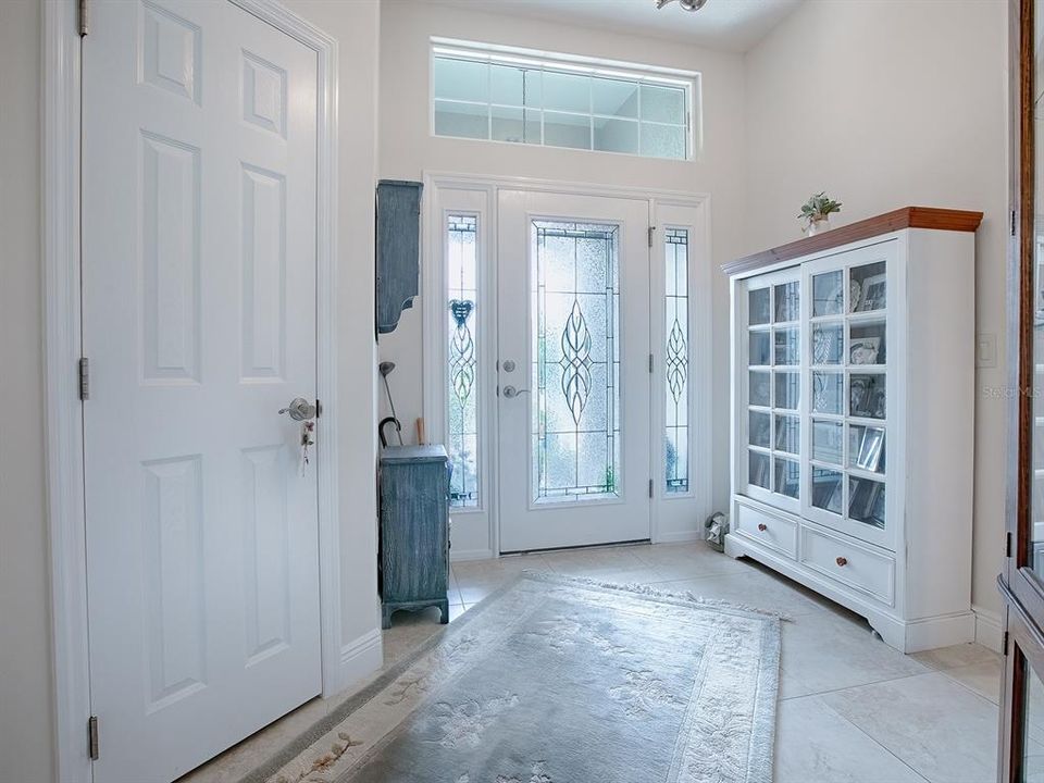 ELEGANT FOYER WITH COAT CLOSET