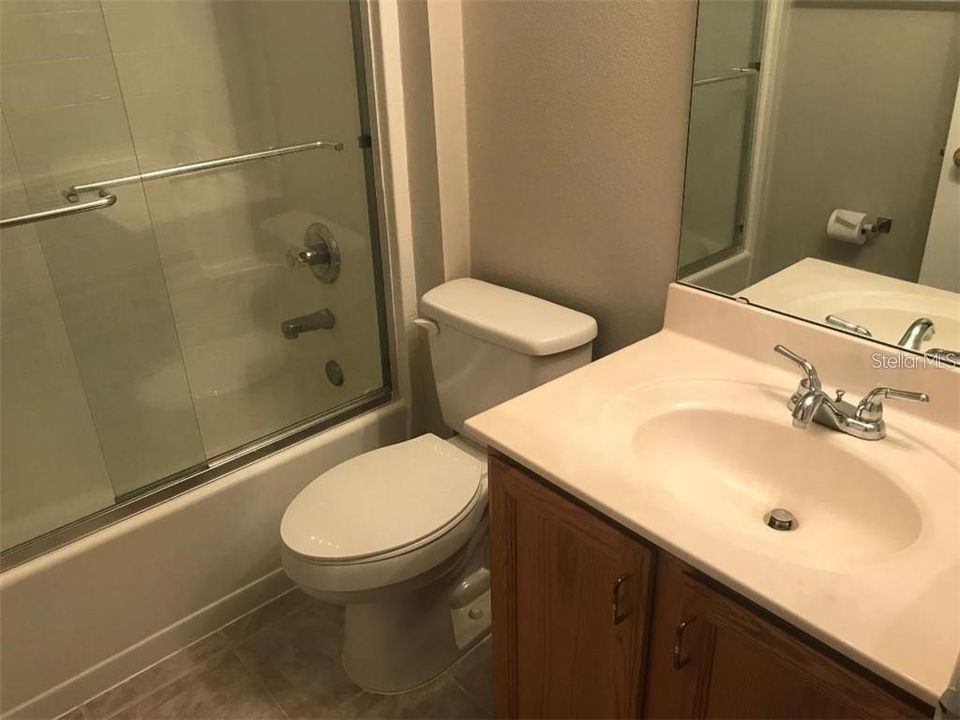 For Rent: $2,095 (3 beds, 2 baths, 1760 Square Feet)