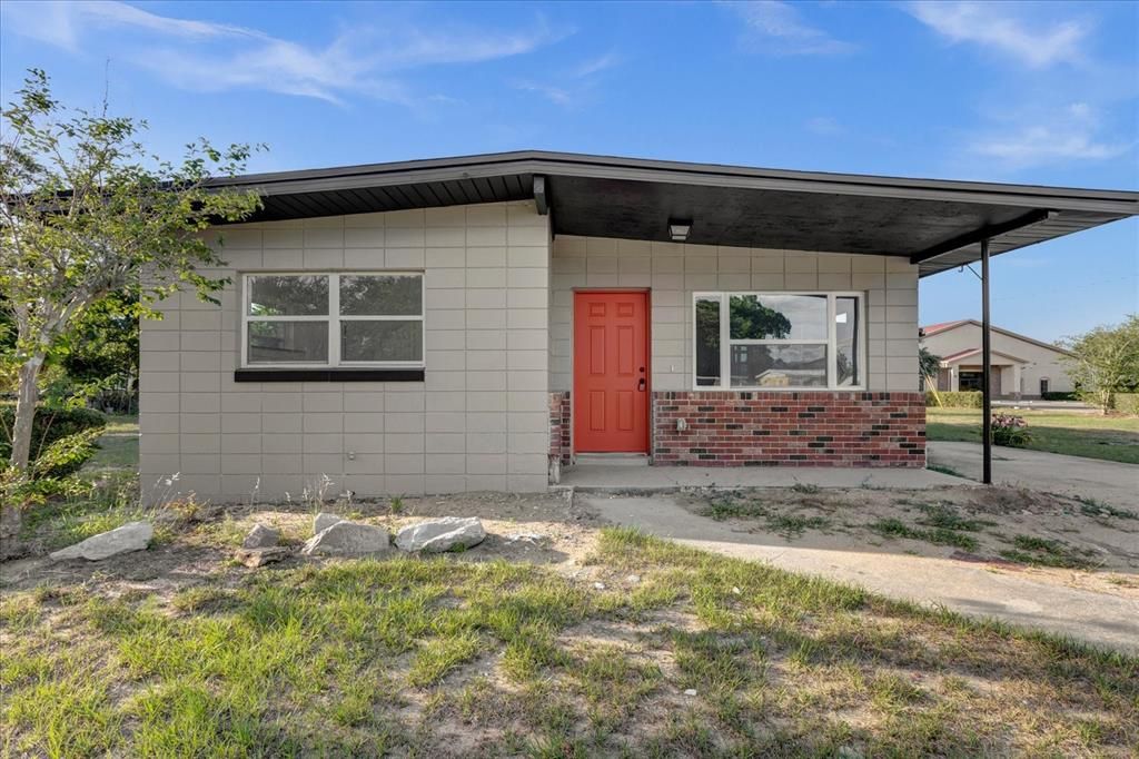 For Sale: $329,025 (4 beds, 2 baths, 1228 Square Feet)