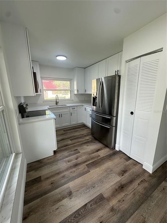 For Sale: $239,500 (2 beds, 2 baths, 1038 Square Feet)