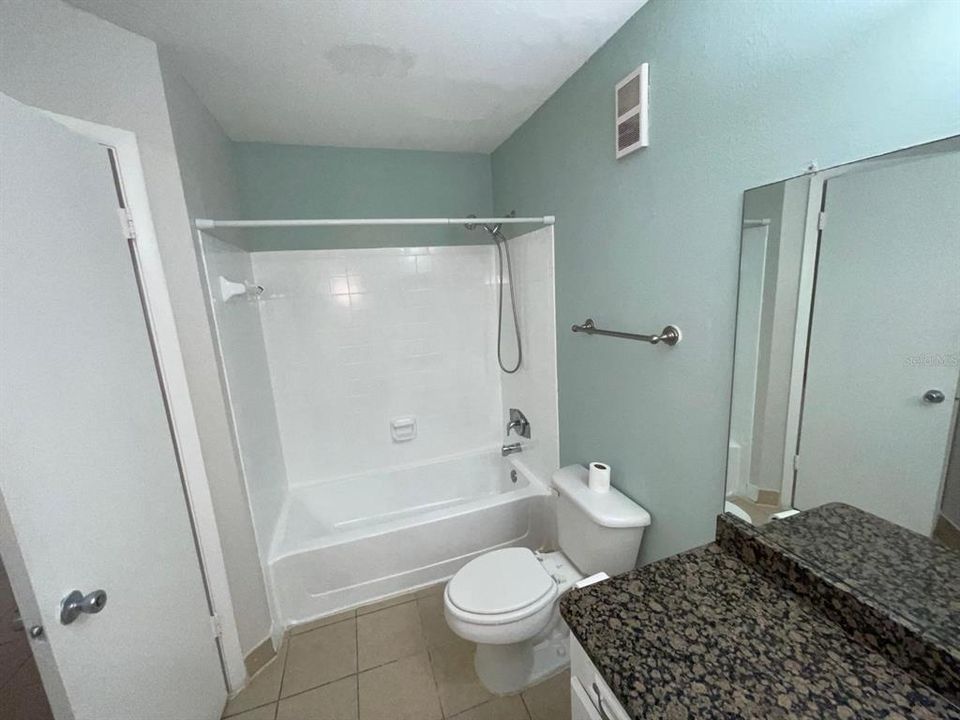 For Rent: $1,750 (2 beds, 2 baths, 1020 Square Feet)